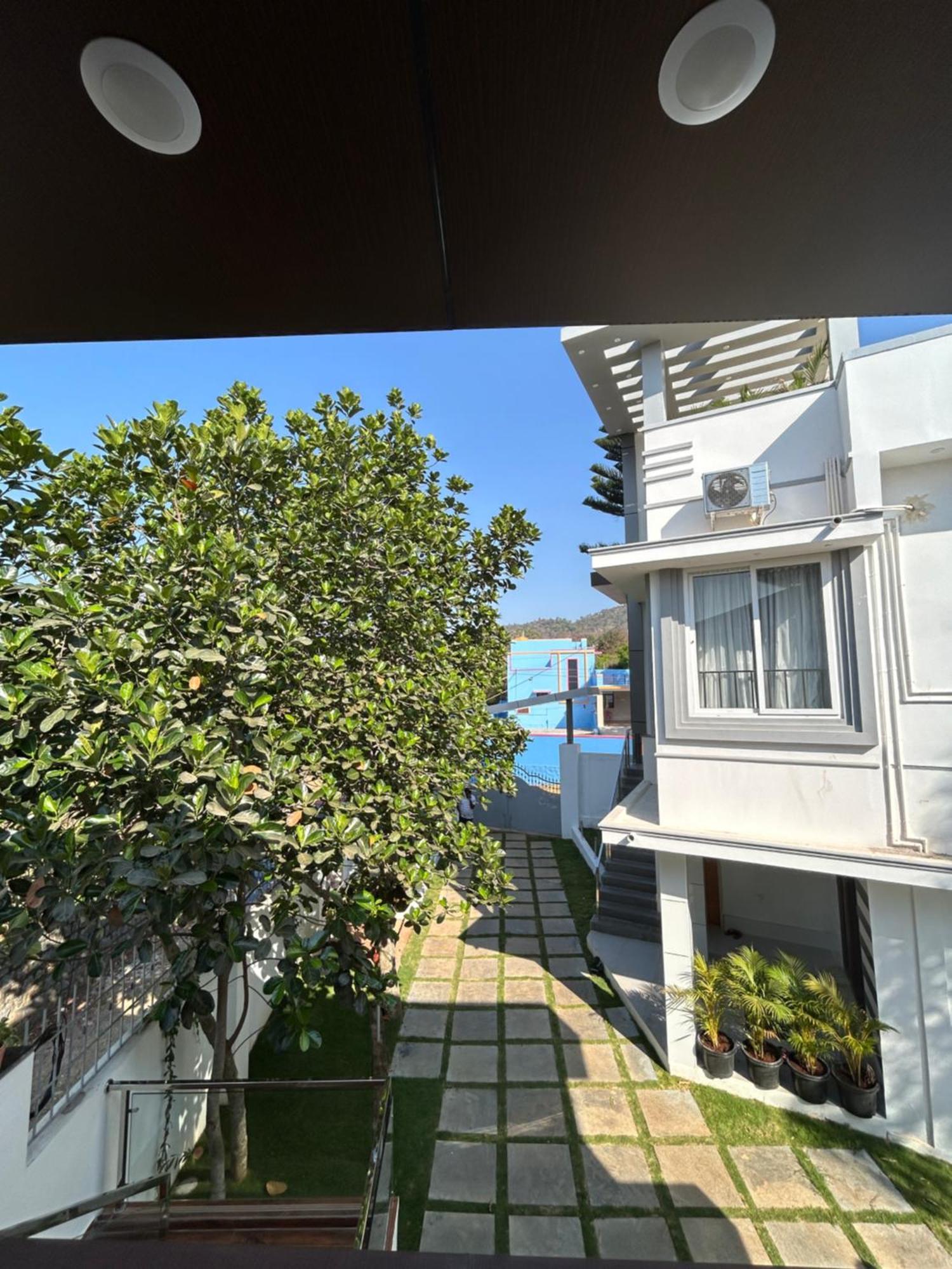 Sapphire Stayss 옐라기리 외부 사진